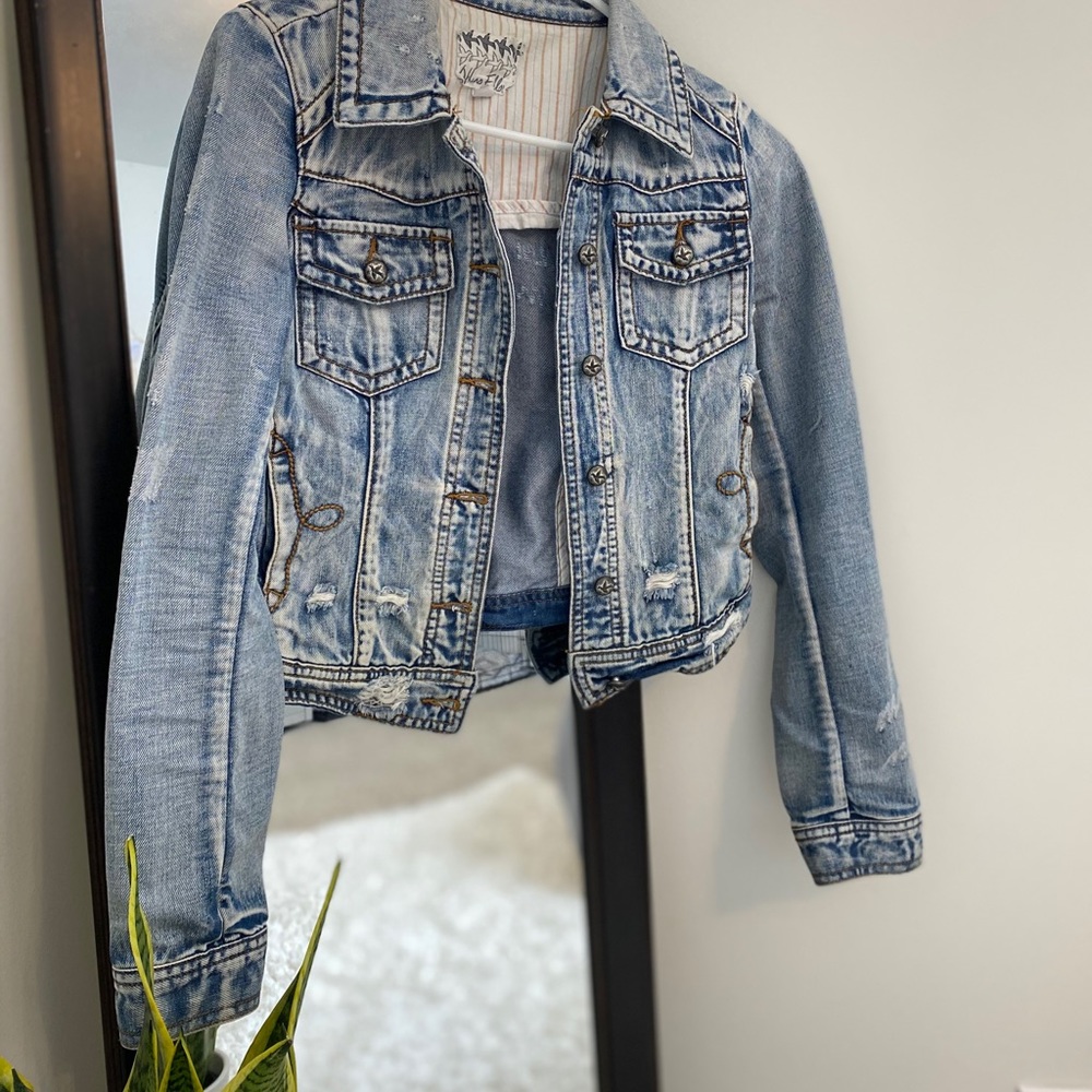 Barely worn Jean jacket